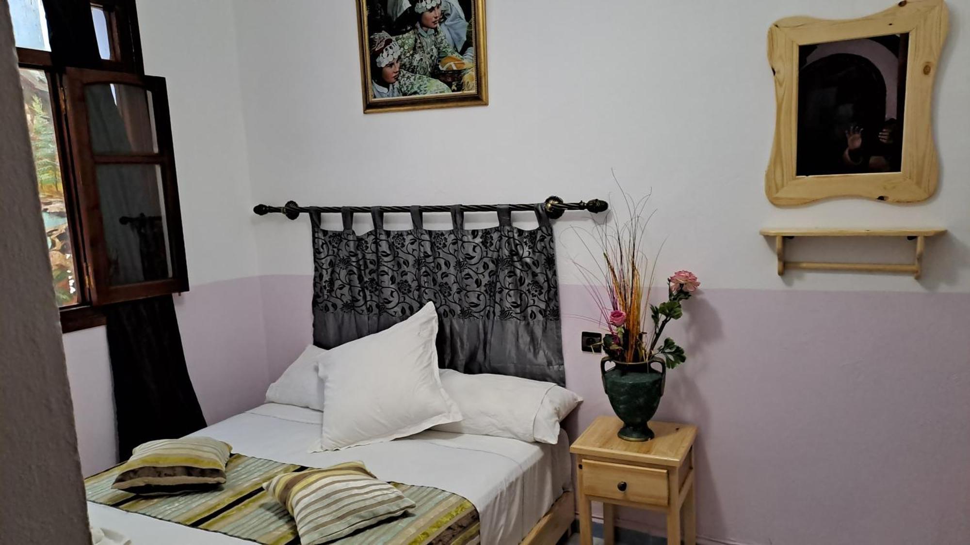 Hotel Casa Khaldi Чефчауен Екстериор снимка