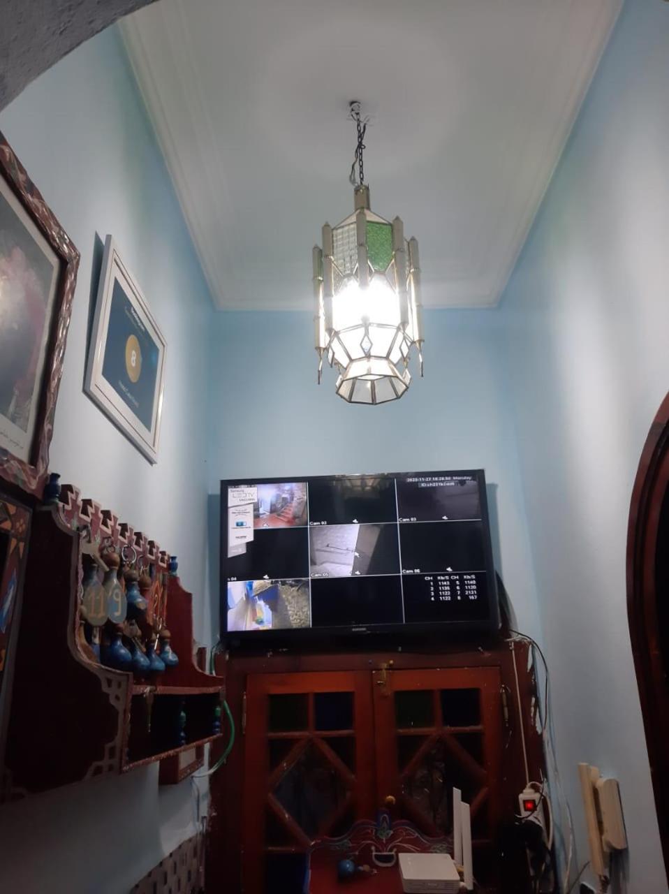 Hotel Casa Khaldi Чефчауен Екстериор снимка