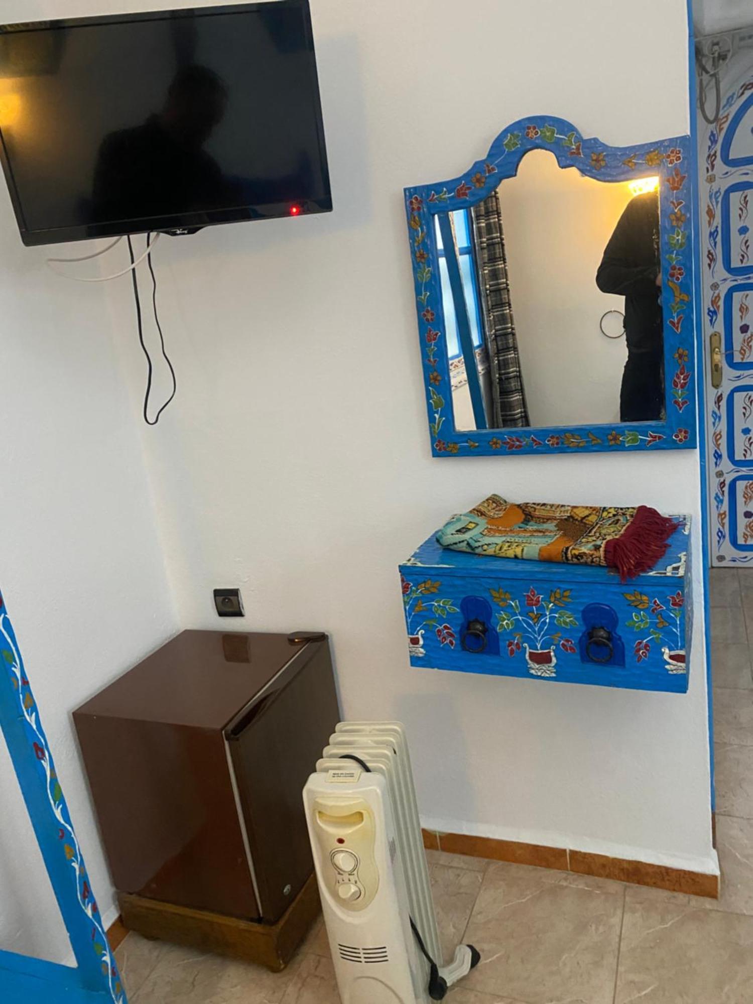 Hotel Casa Khaldi Чефчауен Екстериор снимка