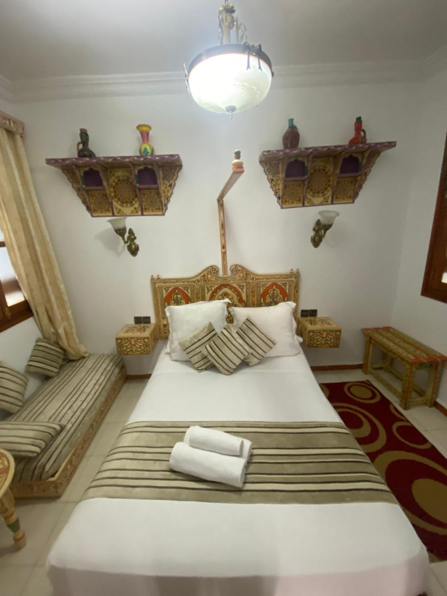 Hotel Casa Khaldi Чефчауен Екстериор снимка