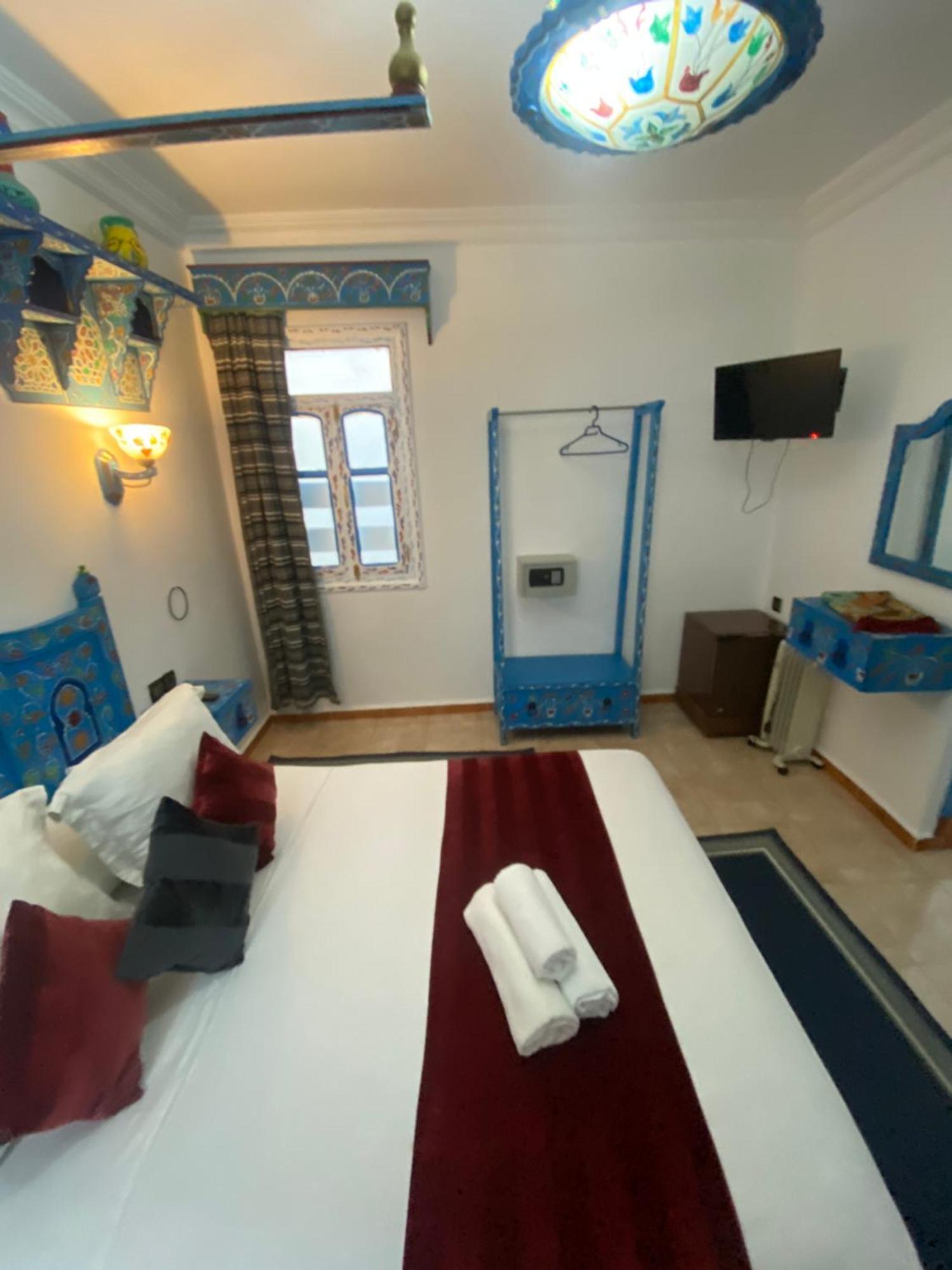Hotel Casa Khaldi Чефчауен Екстериор снимка