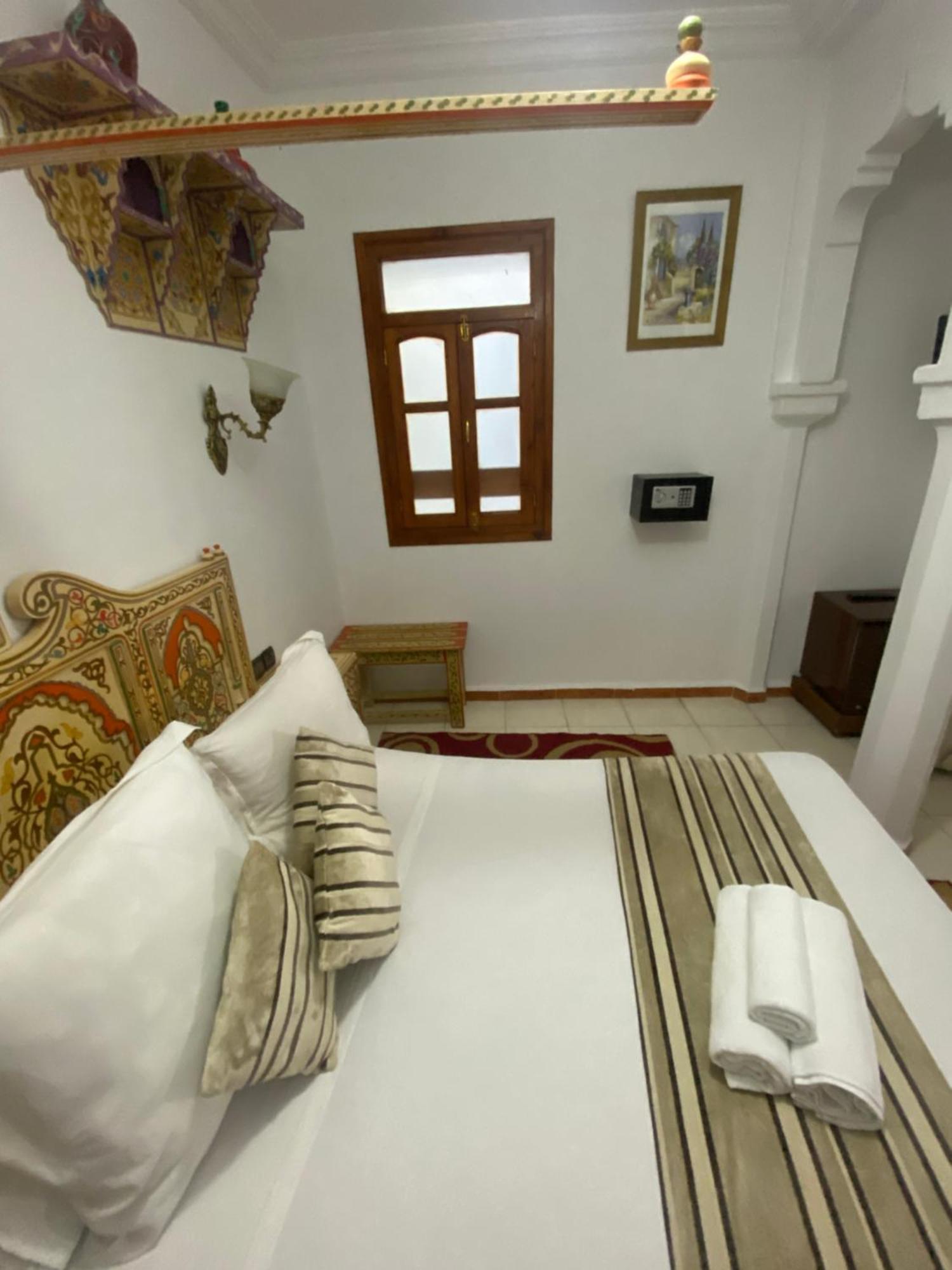 Hotel Casa Khaldi Чефчауен Екстериор снимка